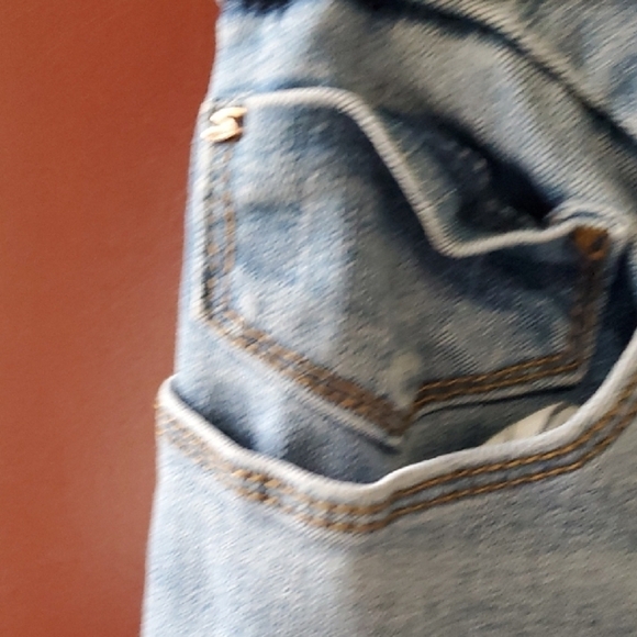 Seven7 Light Blue Distressed Jeans - Picture 8 of 14